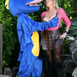 Kelly Madison in 'Porn Fidelity' How To Blow Your Dragon (Thumbnail 8)