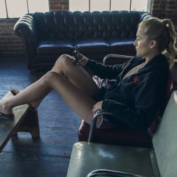 Mazzy Grace in 'Porn Fidelity' Making it Big (Thumbnail 1)