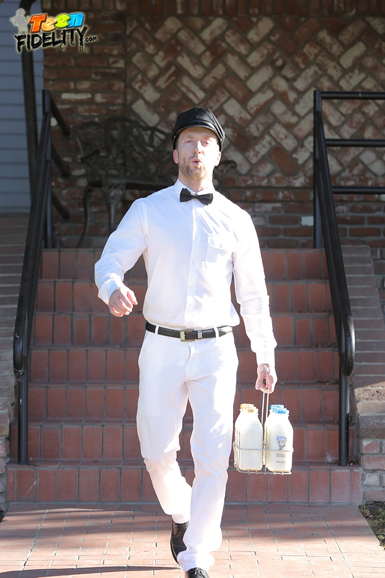 Porn Fidelity 'Milk Man' starring Tristan Berrimore (Photo 2)